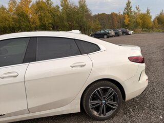 2020 BMW 2 серии Gran Coupe 228i xDrive F44, белый, 2600000 рублей, вид 4
