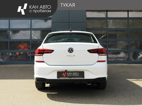 2020 Volkswagen Polo VI, белый, 1369000 рублей, вид 4