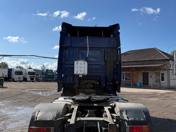 2009 DAF XF 105, синий - вид 4