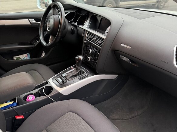 2015 Audi A5 I (8T) Рестайлинг, белый, 1900000 рублей - вид 4