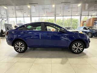 2026 Lada (ВАЗ) Vesta I Рестайлинг (NG), синий, 2140000 рублей, вид 3