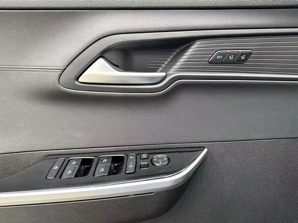 2025 Hyundai Custo I Рестайлинг, чёрный, 2600000 рублей - вид 17