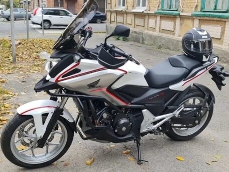 2017 Honda NC 750X, белый, 750000 рублей, вид 1