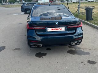 2014 BMW 7 серии 750i xDrive V (F01/F02/F04) Рестайлинг, синий, 2300000 рублей, вид 4