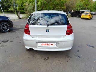 2008 BMW 1 серии 118i I (E81/E82/E87/E88) Рестайлинг, белый, 850000 рублей, вид 4