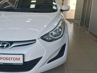 2015 Hyundai Elantra V (MD) Рестайлинг, белый, 1155000 рублей, вид 4