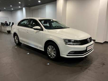 2016 Volkswagen Jetta VI Рестайлинг, белый, 1150000 рублей, вид 1