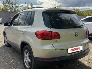 2013 Volkswagen Tiguan I Рестайлинг, серебристый, 1380000 рублей, вид 4
