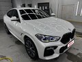 2021 BMW X6 40i III (G06), белый, 8590000 рублей