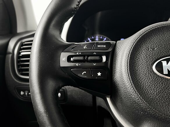 2020 Kia Rio IV Рестайлинг, коричневый, 1595000 рублей - вид 12
