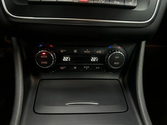 2015 Mercedes-Benz CLA 200 I (C117, X117), белый, 1449888 рублей - вид 13