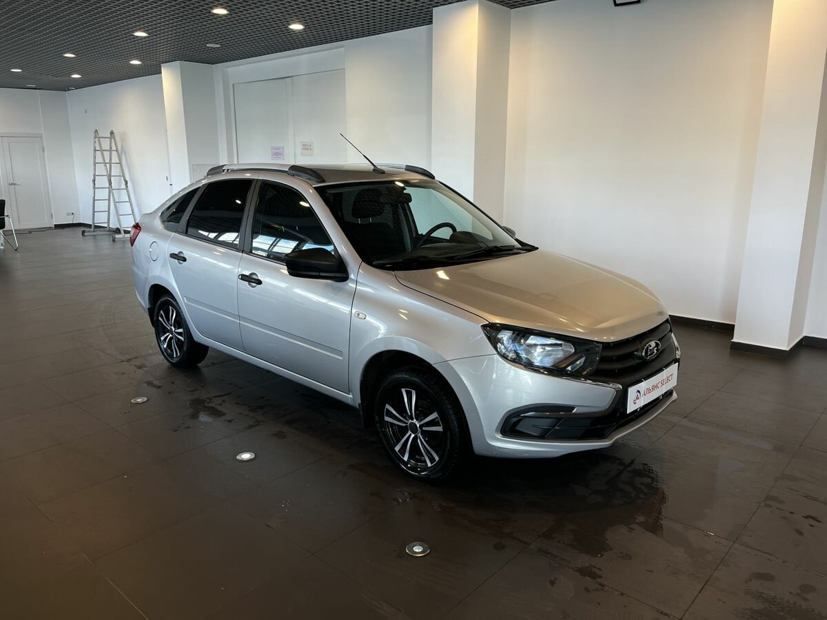 Открыть фотографии: Lada (ВАЗ) Granta I Рестайлинг