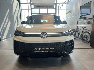 2026 Volkswagen Tiguan L Pro III (China Market), чёрный, 4849000 рублей, вид 2