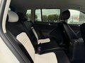2011 Volkswagen Tiguan I Рестайлинг, белый, 1280000 рублей - вид 9