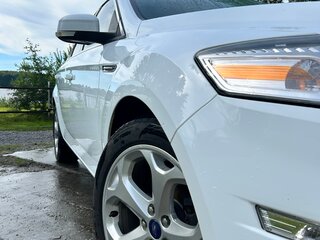 2011 Ford Mondeo IV Рестайлинг, белый, 830000 рублей, вид 4