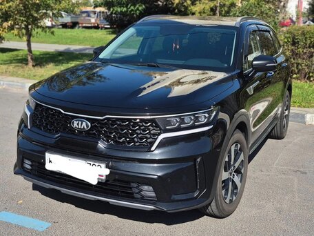 2021 Kia Sorento IV, чёрный, 3690000 рублей, вид 2