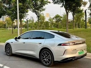 2026 Changan Qiyuan A06 28.39 kWh, серебристый, 2437007 рублей, вид 3