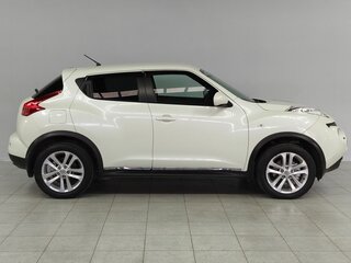 2011 Nissan Juke I, белый, 1138000 рублей, вид 4
