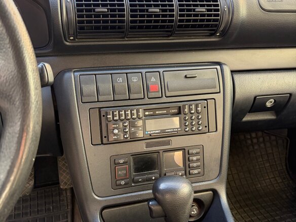 1996 Audi A4 I (B5), белый - вид 5