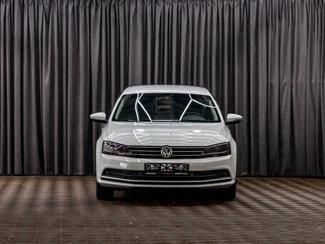 2016 Volkswagen Jetta VI Рестайлинг, белый, 1125000 рублей, вид 2