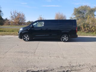 2021 Peugeot Traveller Long I, чёрный, 2850000 рублей, вид 2
