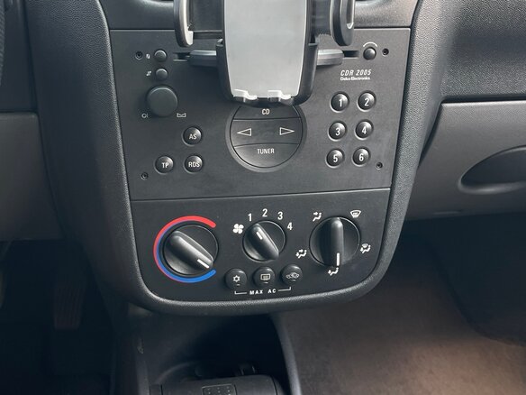 2001 Opel Corsa C, серый, 320000 рублей - вид 10