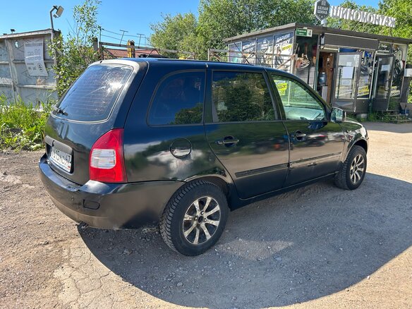 2011 Lada (ВАЗ) Kalina I, чёрный, 160000 рублей - вид 4