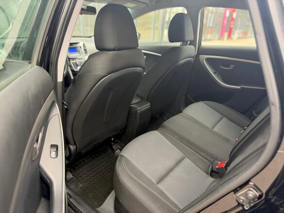 2013 Hyundai i30 II, чёрный - вид 22