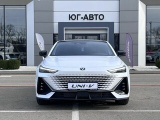 2024 Changan UNI-V I, белый, 3329900 рублей, вид 2