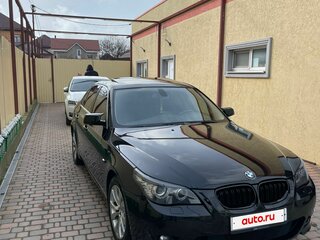 2008 BMW 5 серии 525xi V (E60/E61) Рестайлинг, чёрный, 1150000 рублей, вид 4