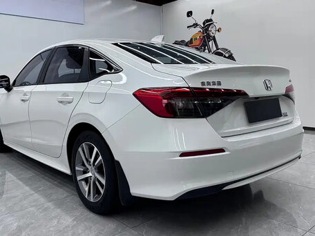 2023 Honda Civic XI, белый, 1650000 рублей, вид 4