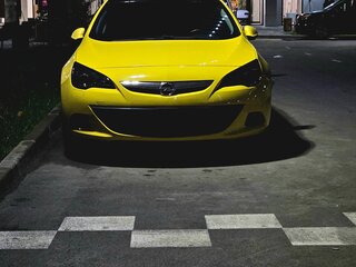 2013 Opel Astra GTC J Рестайлинг, жёлтый, 1070000 рублей, вид 5