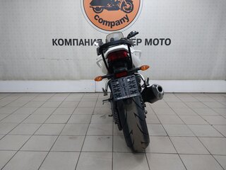 2009 Yamaha FZ1, белый, 499000 рублей, вид 4