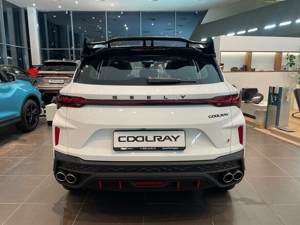 2026 Geely Coolray I Рестайлинг 2, белый, 2964990 рублей - вид 4