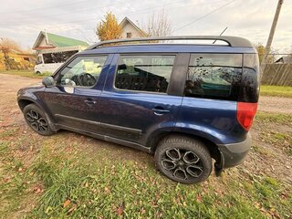 2013 Skoda Yeti I, синий, 800000 рублей, вид 2