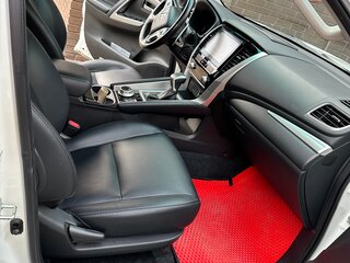 2022 Mitsubishi Montero Sport III Рестайлинг, белый, 3980000 рублей, вид 5