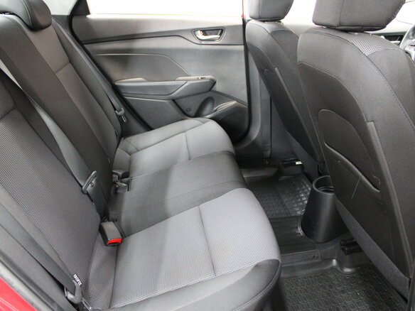 2017 Hyundai Solaris II, красный - вид 11