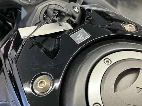 2024 Honda CB 650R, чёрный, 1177000 рублей, вид 4