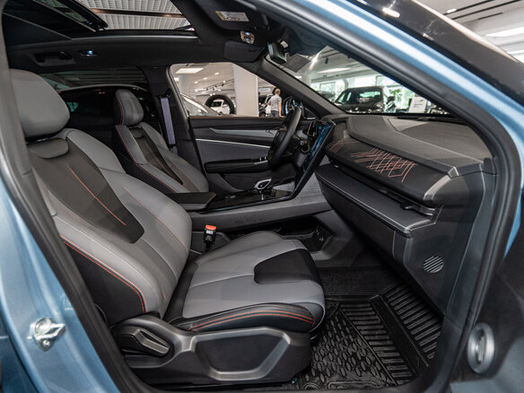 2026 Geely Cityray, голубой - вид 9