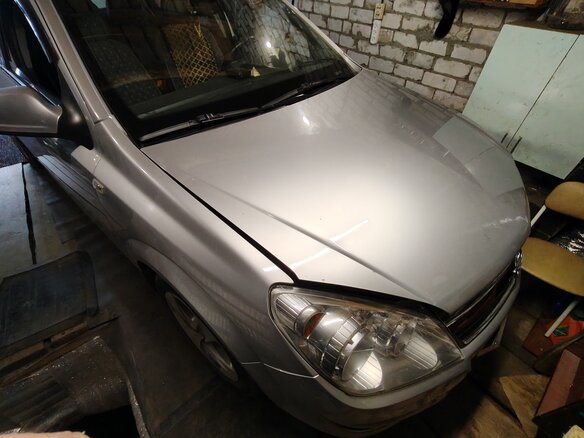 2014 Opel Astra H Рестайлинг, серебристый, 600000 рублей - вид 3