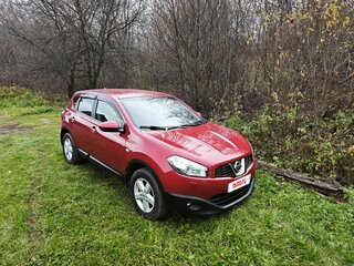 2013 Nissan Qashqai I Рестайлинг, красный, 1060000 рублей, вид 3