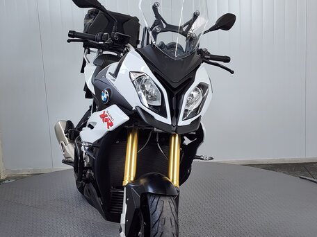 2016 BMW S 1000 XR, белый, 969000 рублей, вид 3