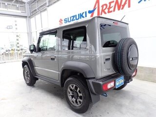 2022 Suzuki Jimny Sierra IV, серый, 1750000 рублей, вид 5