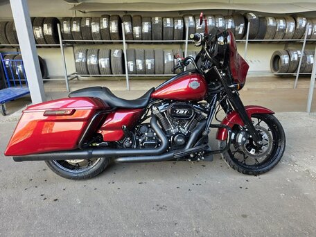 2022 Harley-Davidson Street Glide Special, красный, 2225000 рублей, вид 1