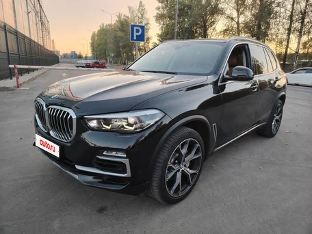 2020 BMW X5 25d IV (G05/G18), чёрный, 5530000 рублей, вид 1