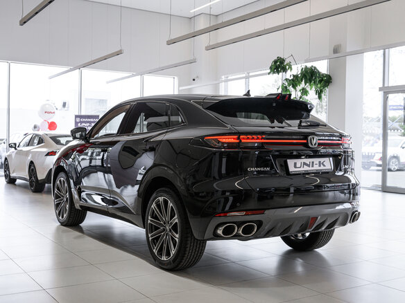 2025 Changan UNI-K, чёрный, 4899900 рублей - вид 5