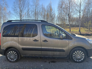 2013 Peugeot Partner II Рестайлинг, серый, 500000 рублей, вид 3
