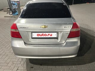 2008 Chevrolet Aveo I Рестайлинг, серебристый, 215000 рублей, вид 2