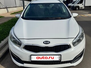 2018 Kia Ceed II Рестайлинг, белый, 950000 рублей, вид 1