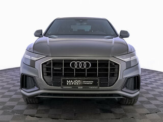 2019 Audi Q8 45 TDI I (4M), серый, 5030000 рублей, вид 2